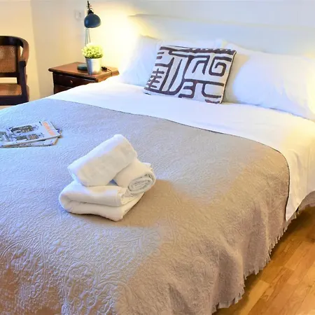 In - Colosseo Apartamento Roma